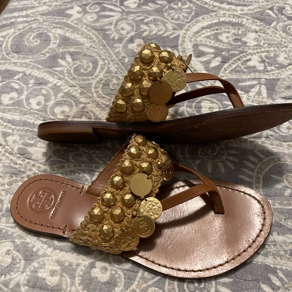 Tory Burch Patos Gold Coin Thong Sandals!! SIZE 5.5 Raffia Brown RARE - Picture 5 of 6